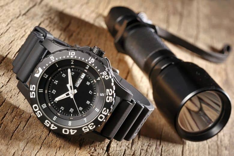 best-survival-watches